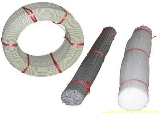 De witte Ingepaste Staaf van pp Nylon voor Industriële Verbinding, Stevige Ronde Plastic Staven